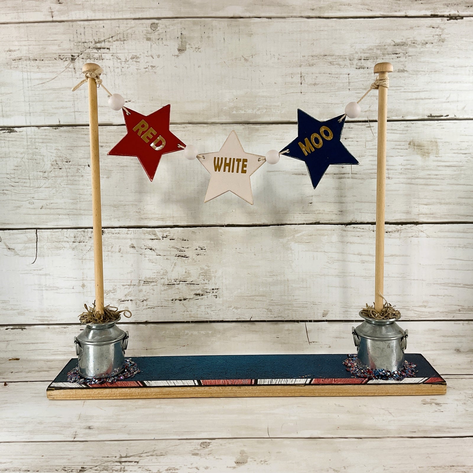 AGD Patriotic Decor - Red White Moo July 4th Highland Cows Banner Stand