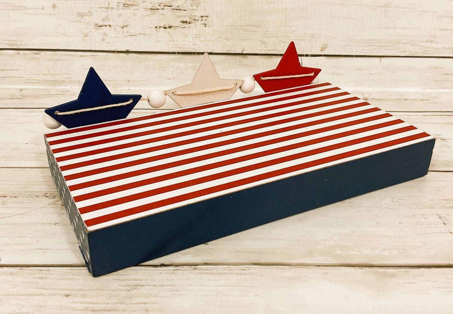 AGD Patriotic Decor - Red White Moo July 4th Resin Highland Cows