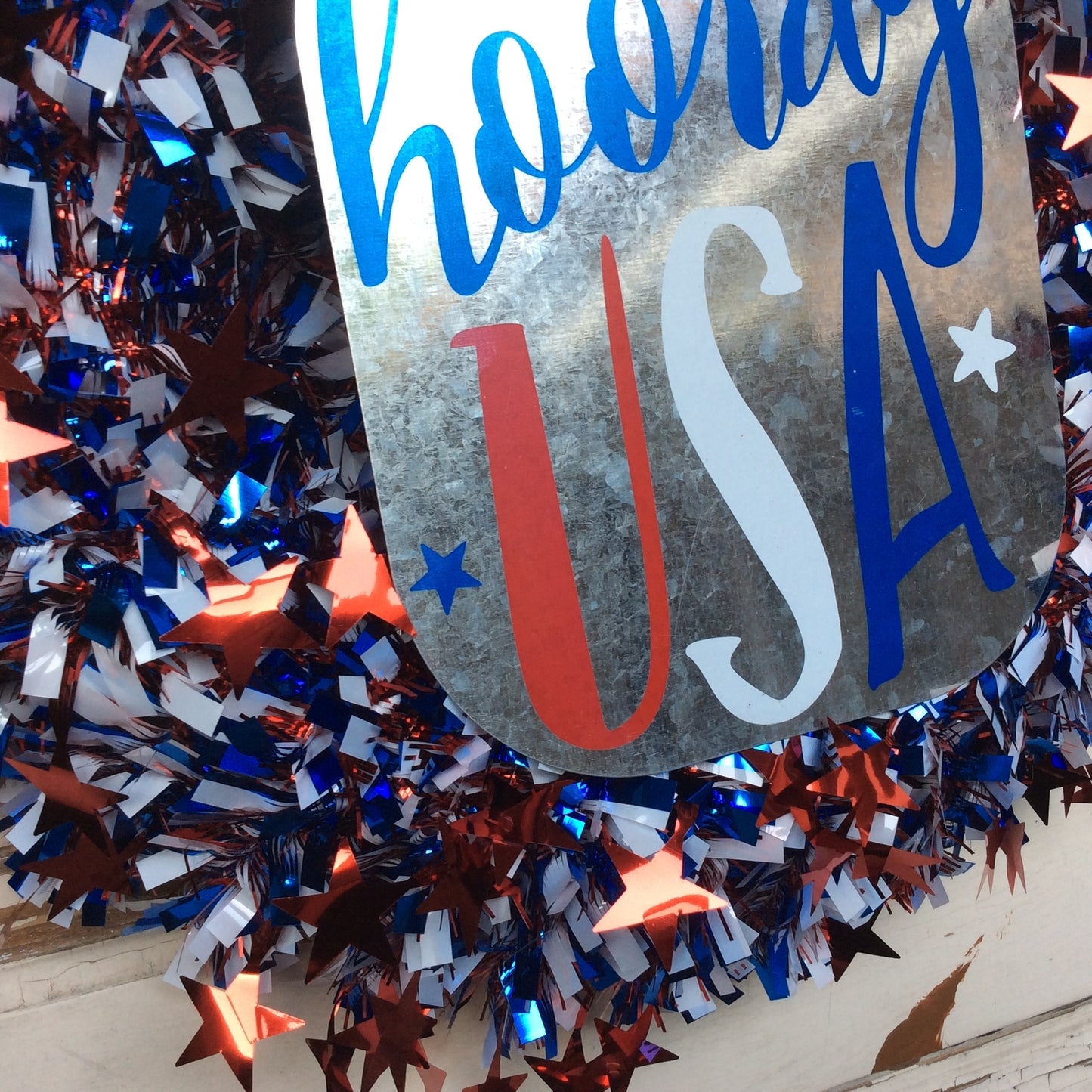 AGD Patriotic Decor - Hooray USA Metal Mason Jar Tinsel Wreath