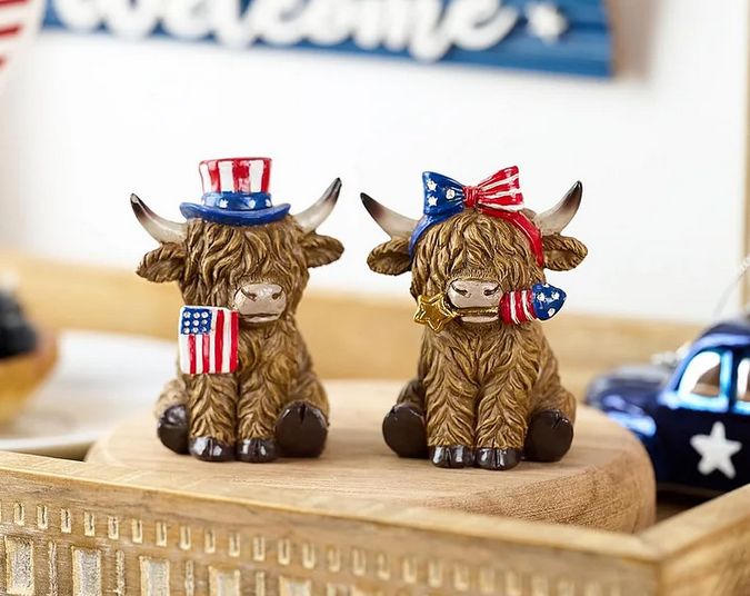 VM Patriotic Decor - July 4th Resin Highland Cow SMALL Couple 2pc