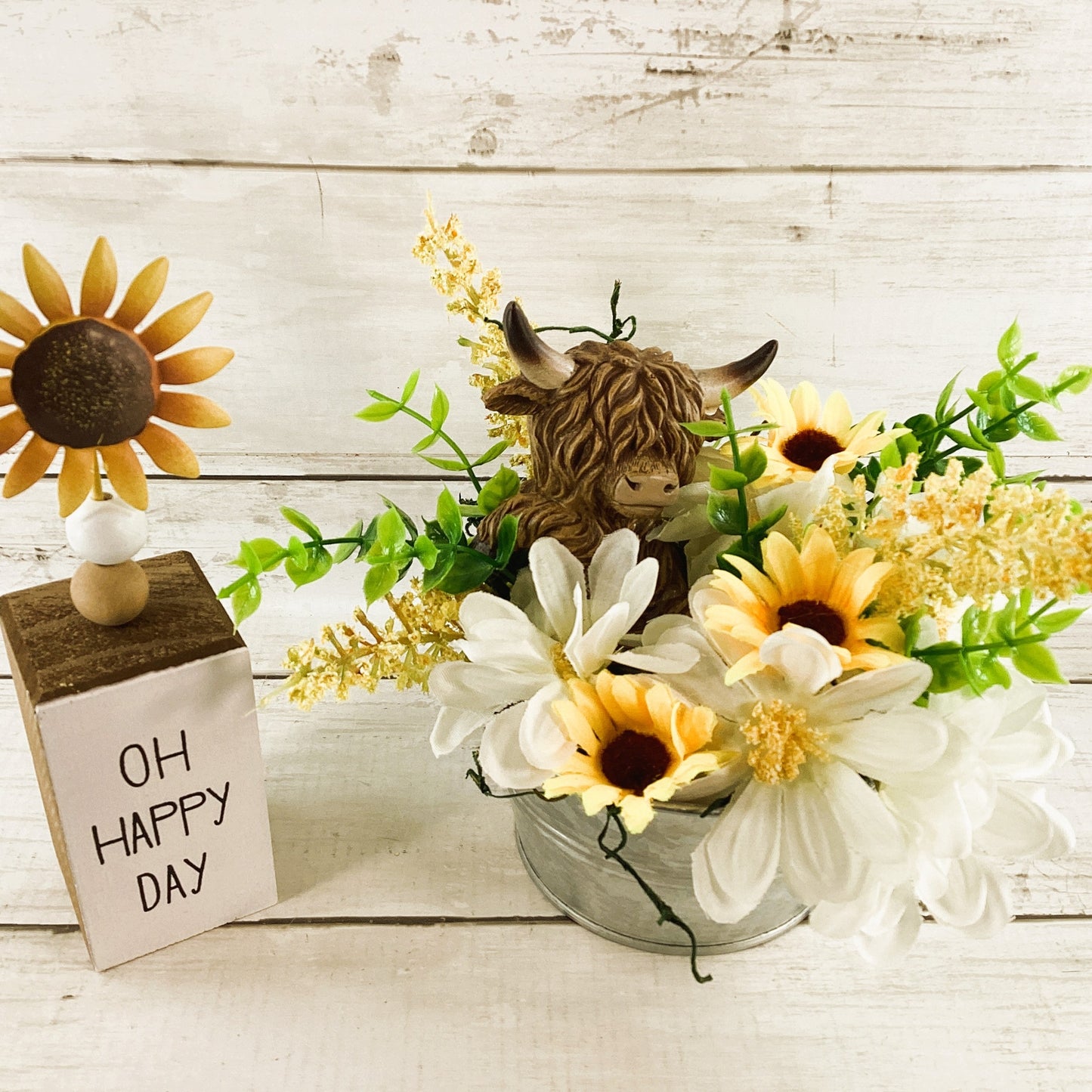 AGD Spring Decor -Oh Happy Day Daisy Sunflower Highland Cow 2pc Set