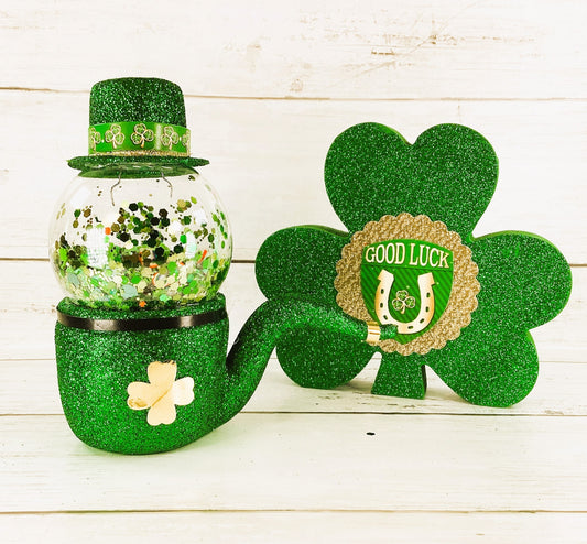 AGD St Patricks Decor - Irish Leprechaun Pipe Shaker Shamrock 2pc Set