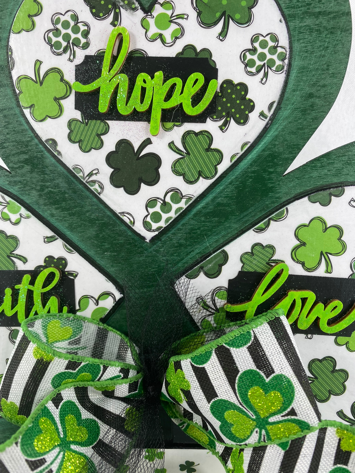 AGD St Patricks Decor - Faith Hope Love Wood Shamrock Display