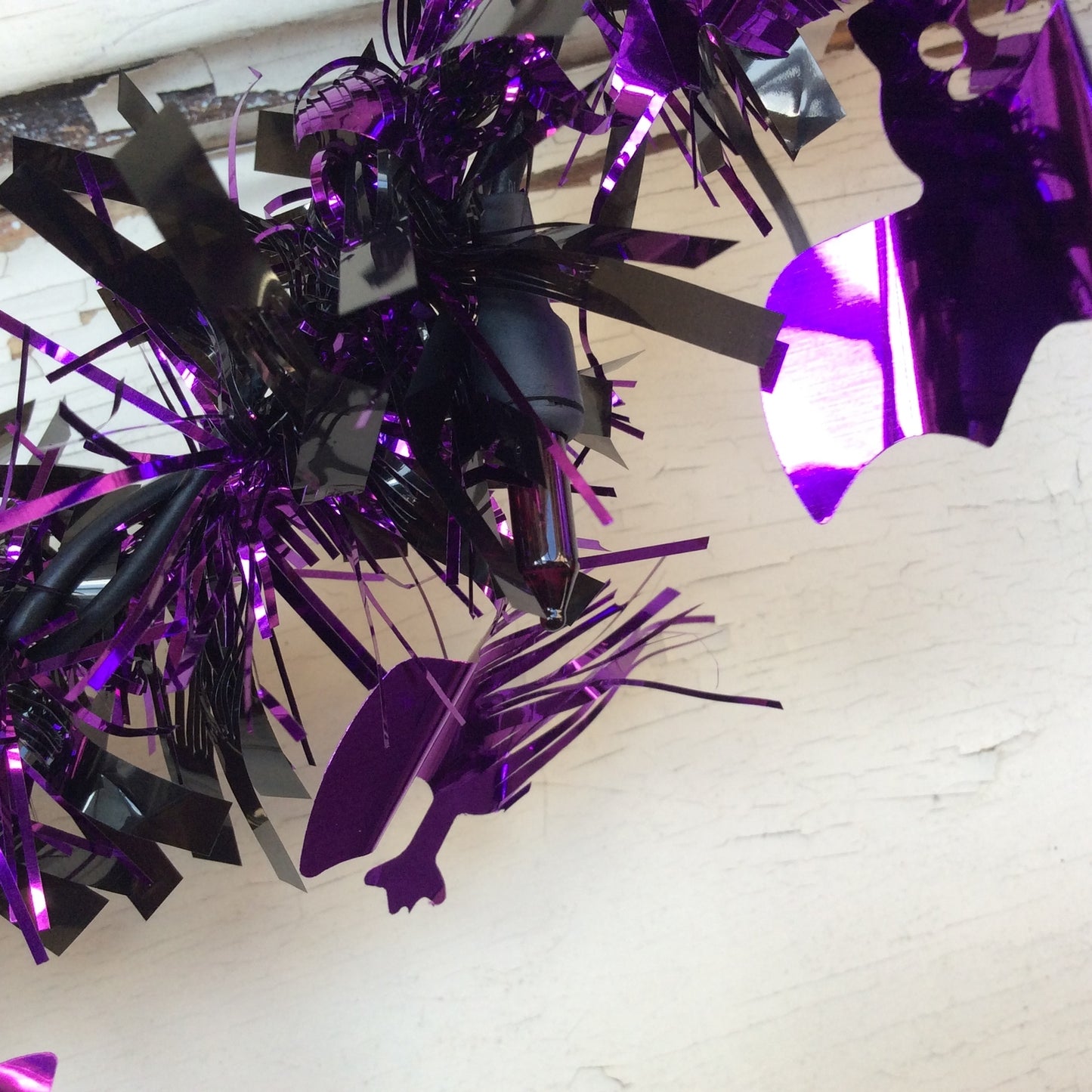 AGD Halloween Decor - Purple Bat BlackTinsel with Purple Lighted Garland 7ft