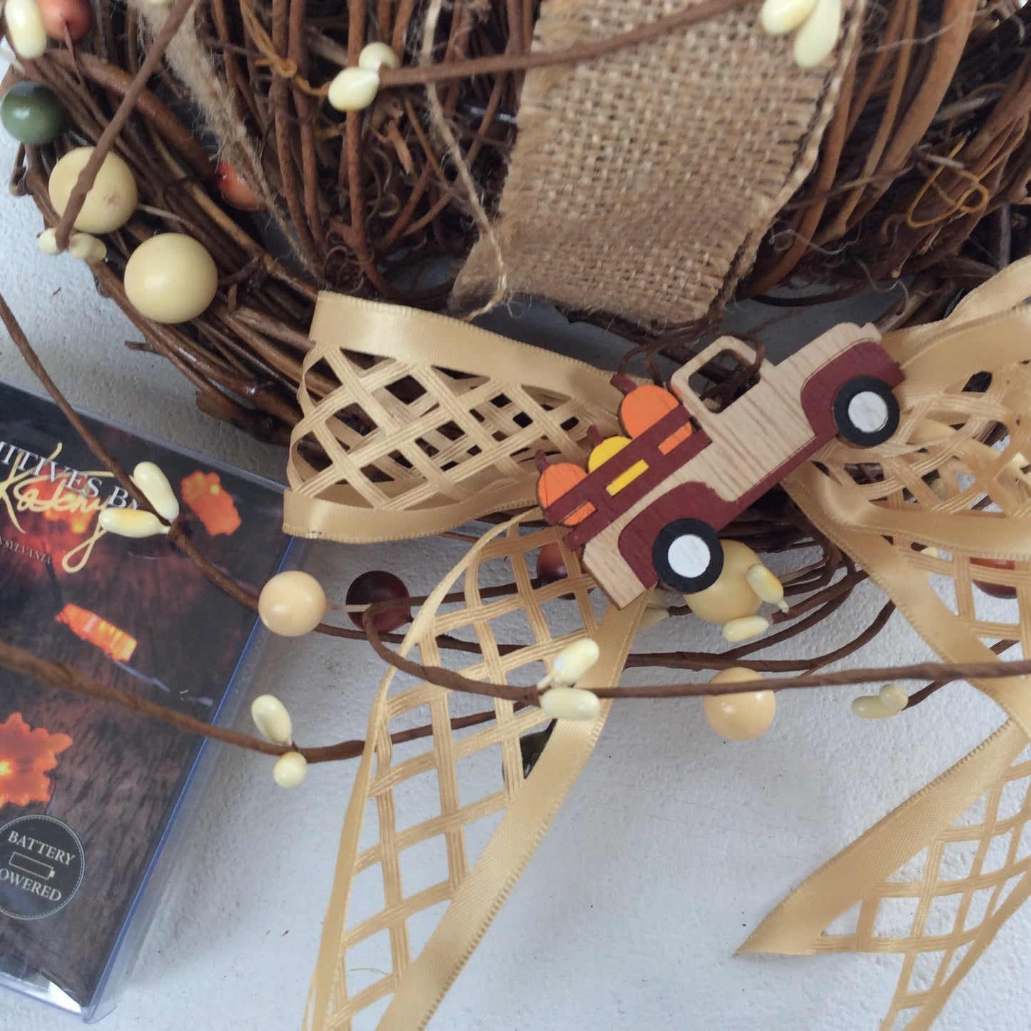 AGD Fall Decor- Happy Thanksgiving Floral Grapevine Pumpkin Display