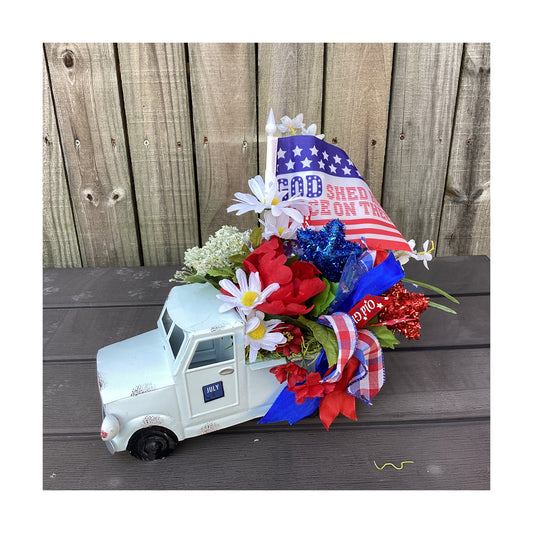 AGD Patriotic Decor - Vintage Metal Truck Floral Music Box Centerpiece