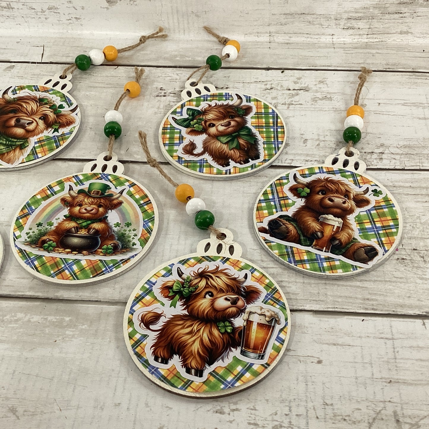 AGD St Patrick's Decor - Cute Highland Cow Ornaments 6pc Set