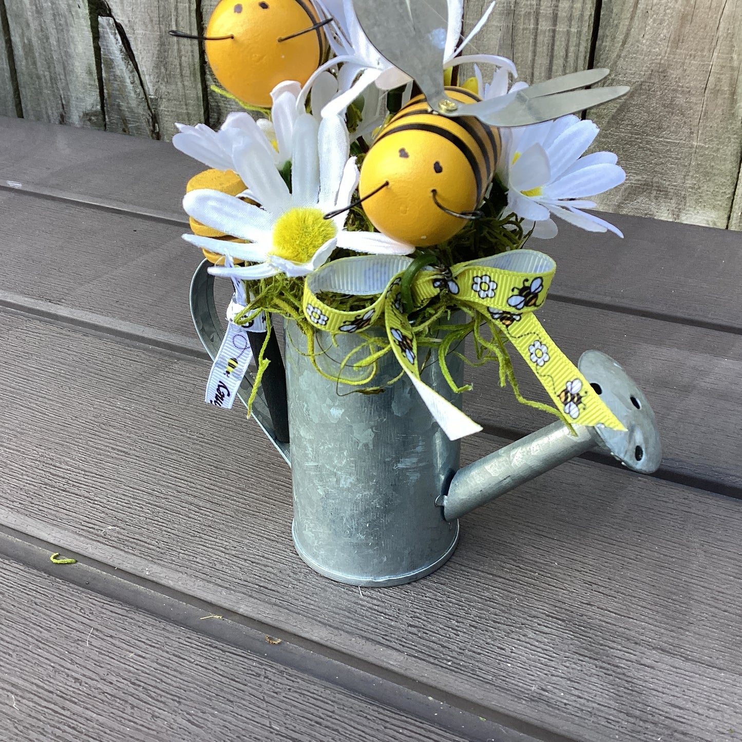 AGD Summer Decor - Bee Theme Galvanized Tin Small Display