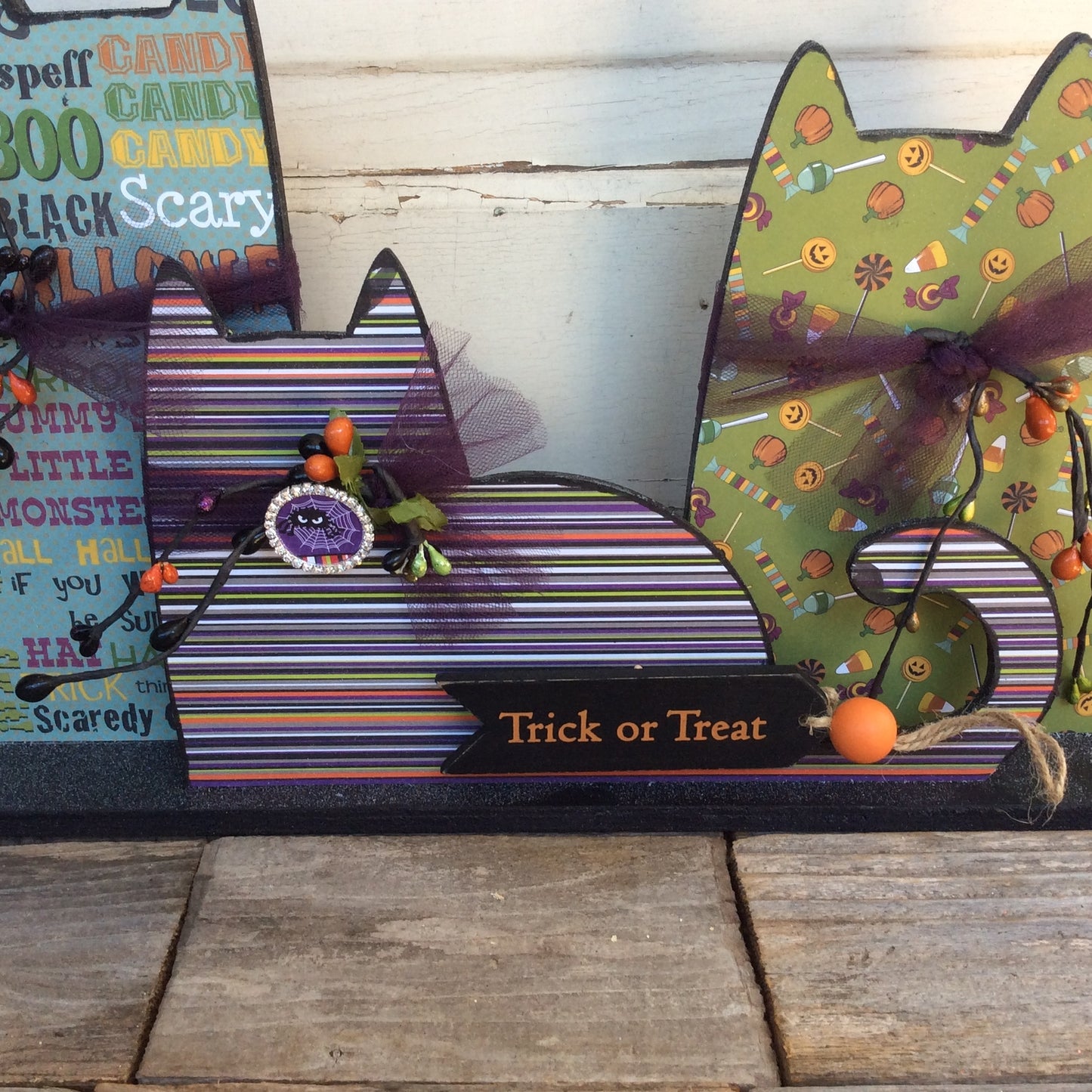 AGD Halloween Decor - Modern Prim Wood Trio Cat Tabletop Decor