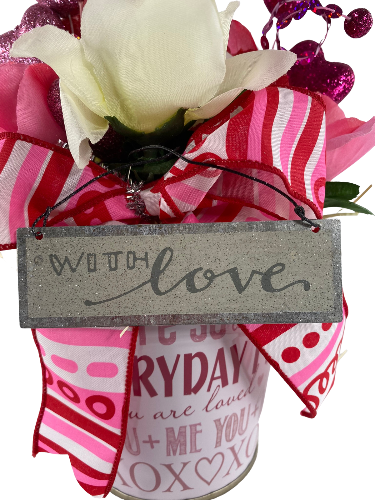 AGD Valentines Decor  – Pink Red White Floral I Love You Small Centerpiece