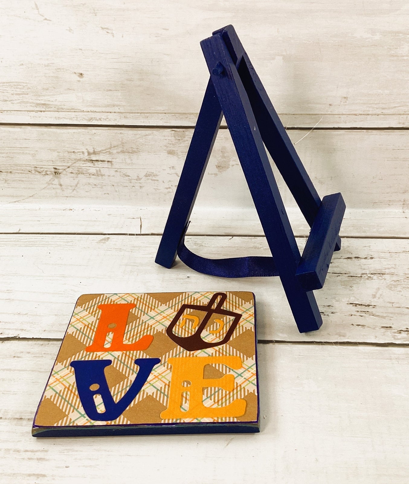 AGD Jewish Holiday - Love Hanukah Dreidel Small Easel Sign