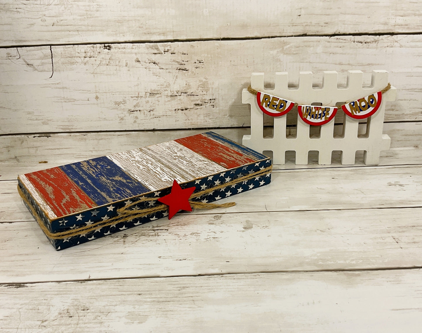 AGD Patriotic Decor - Red White Moo Highland Cows Fence Banner Stand