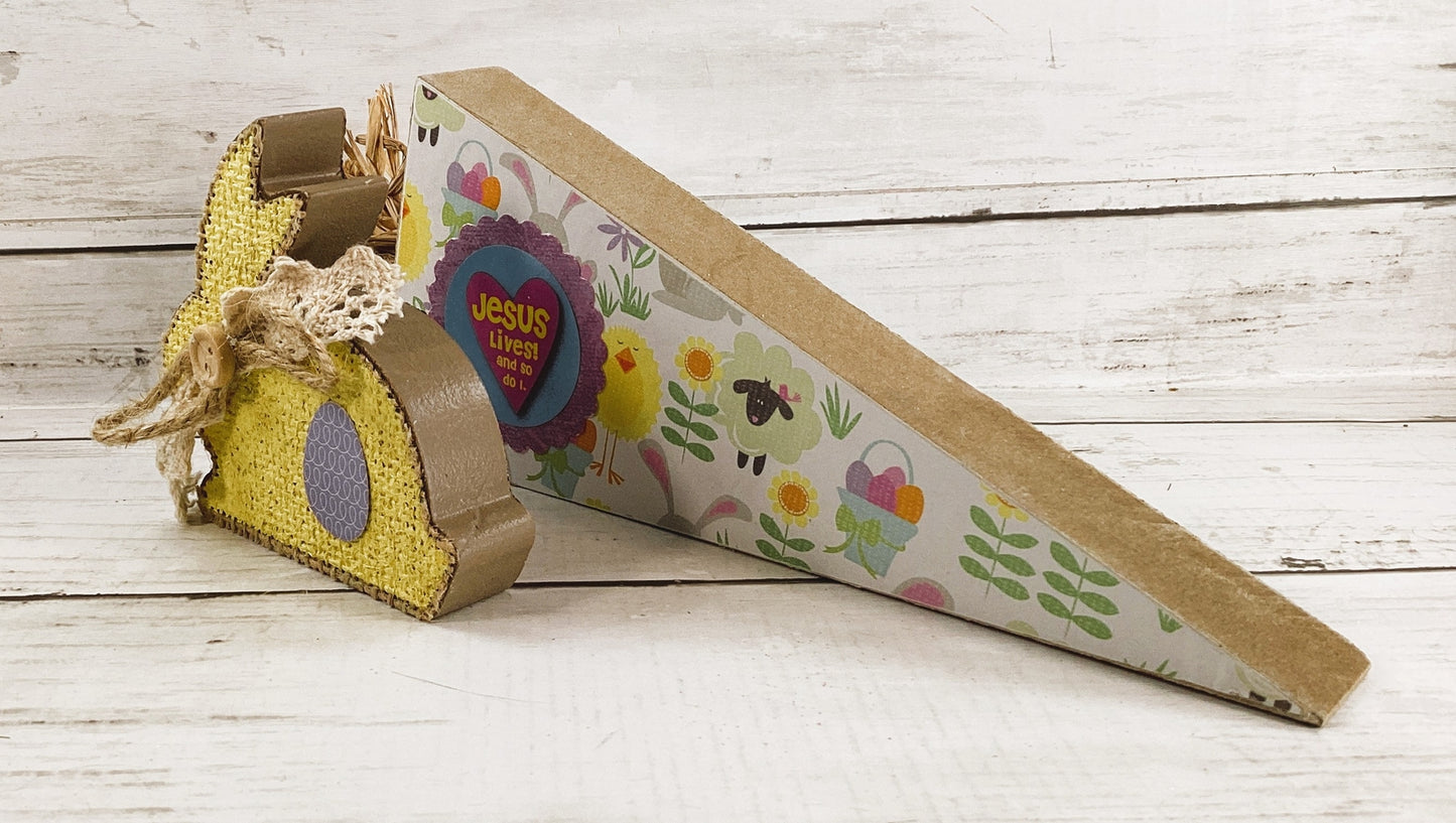 AGD Easter Decor - Jesus Lives Wood Carrot Runny Rabbit 2pc Set