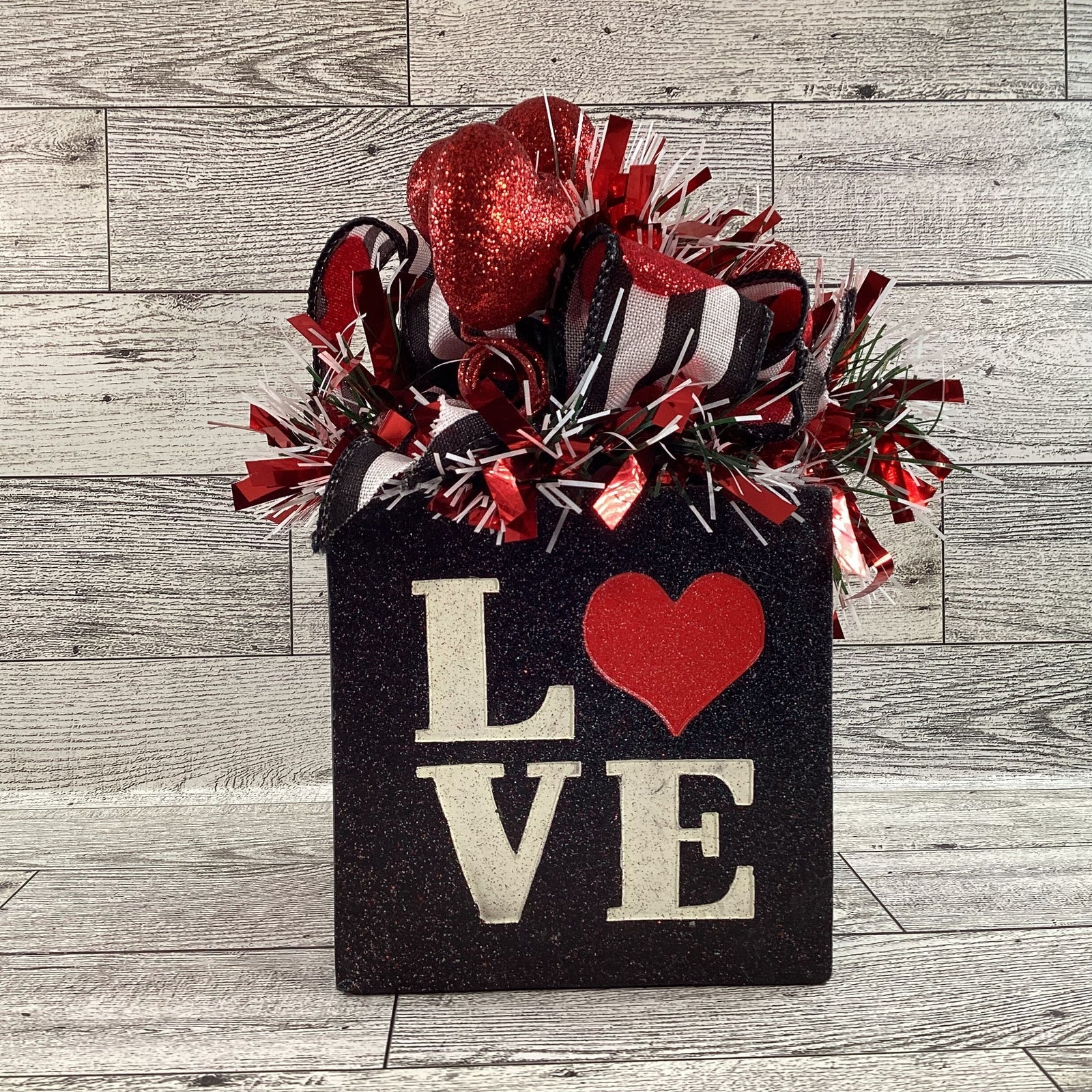 AGD Valentines Decor - Resin Debossed Cube Block Love XOXO Tabletop Display