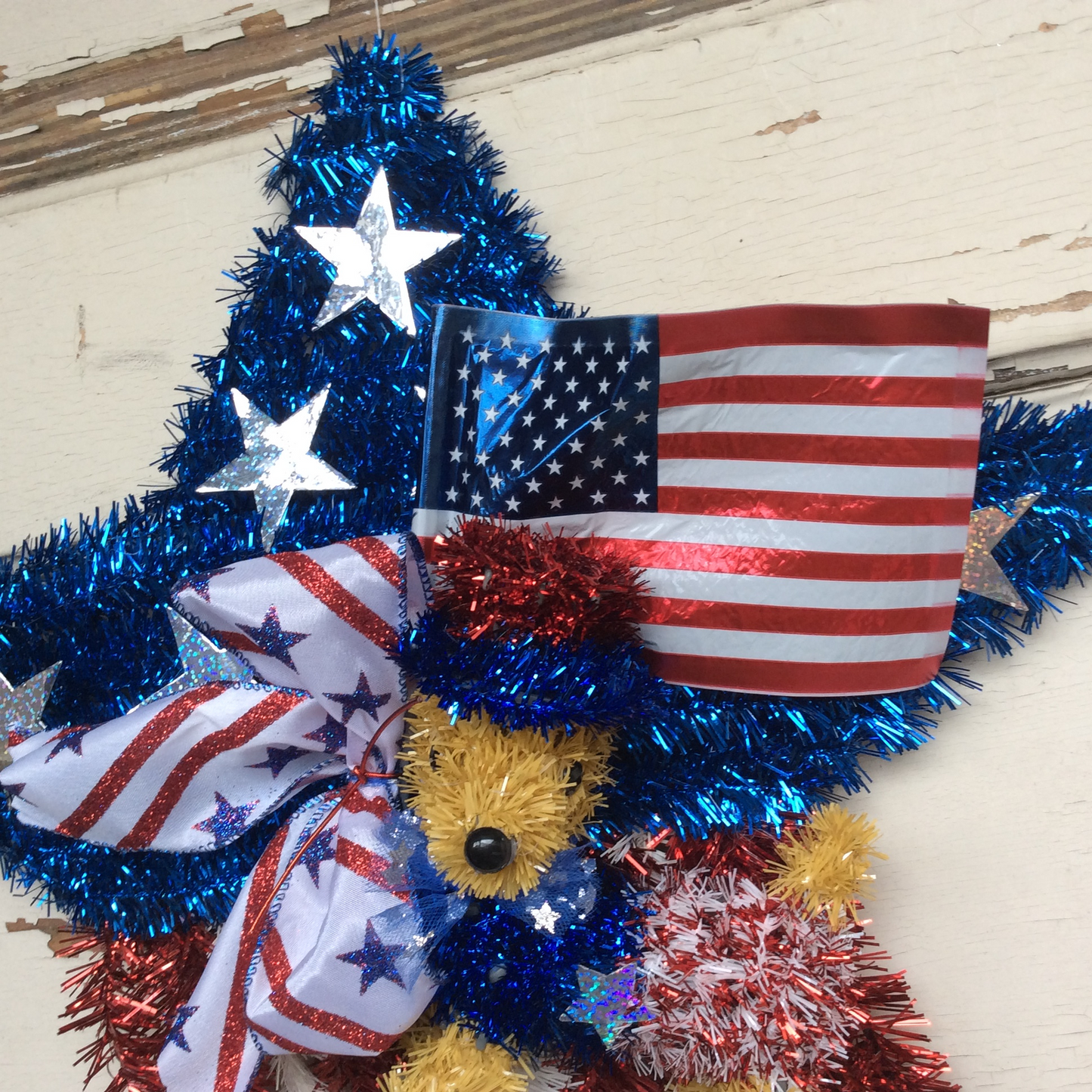 AGD Patriotic Decor - July 4th Tinsel Dog Star Wreath
