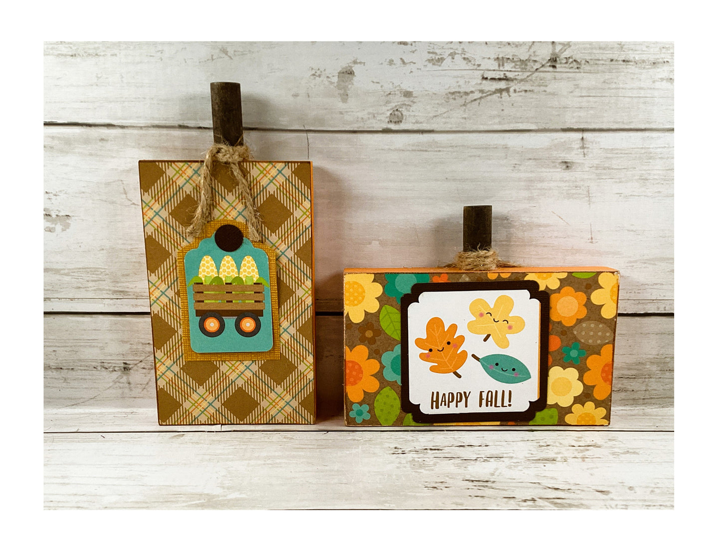 AGD Fall Decor - Chunky Wood Harvest Apple Pumpkin Wagon Signs 2pc