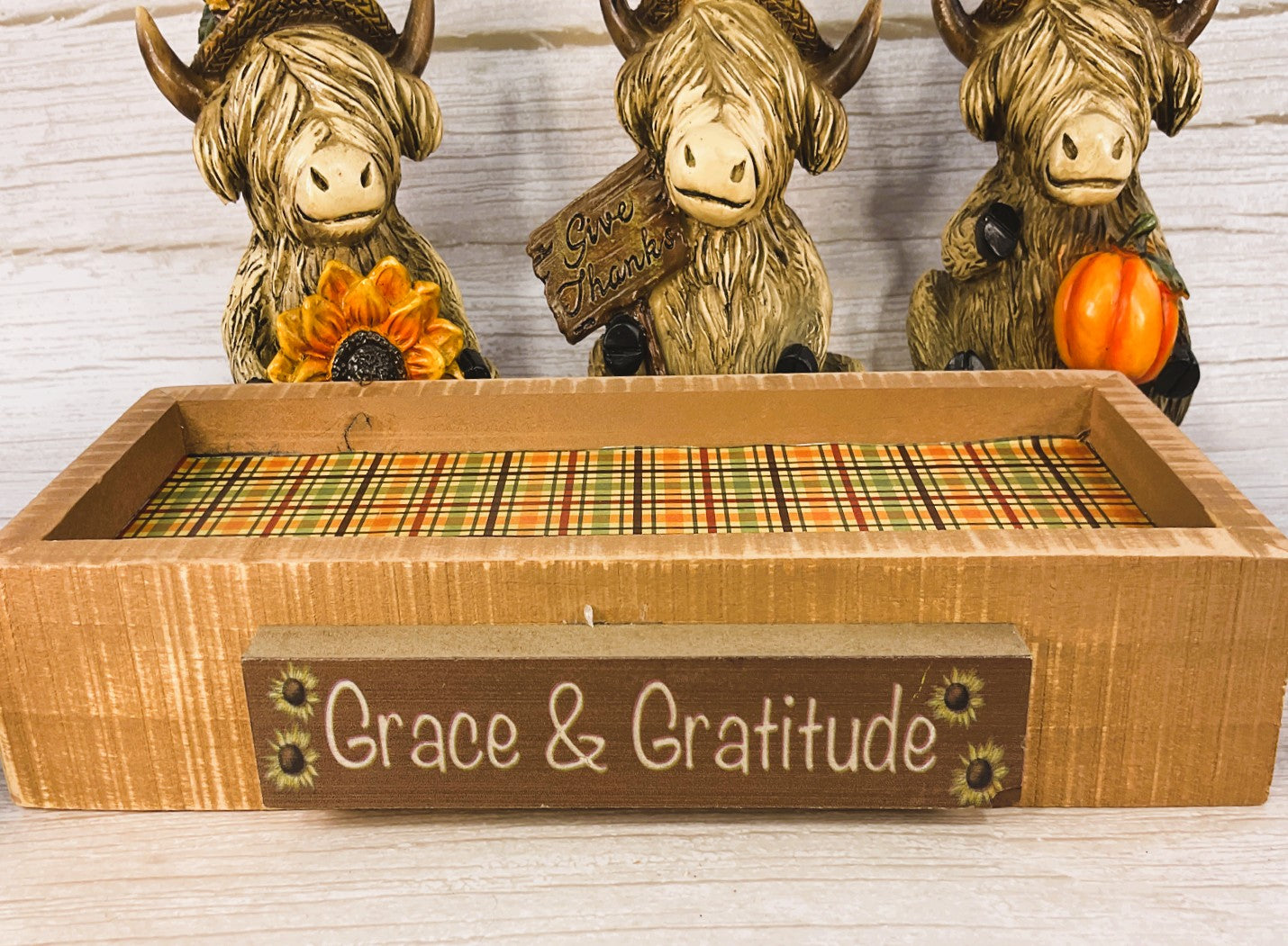 AGSD Fall Decor - Autumn Harvest Highland Cows wikth Stand 6pc Set