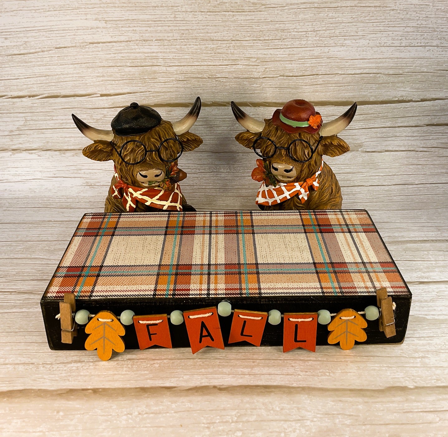 AGSD Fall Decor - Harvest Highland Cows with Glasses on Stand