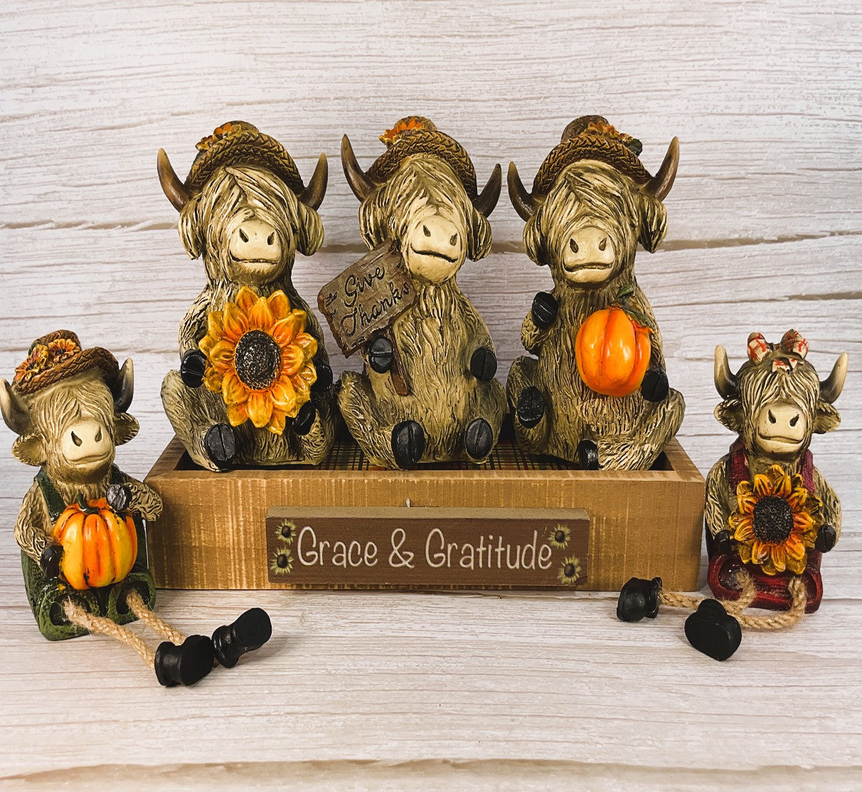 AGSD Fall Decor - Autumn Harvest Highland Cows wikth Stand 6pc Set