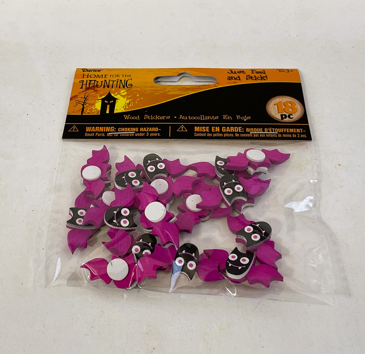 Darcie Halloween Craft Supply - Small Wood Bat Embellishments