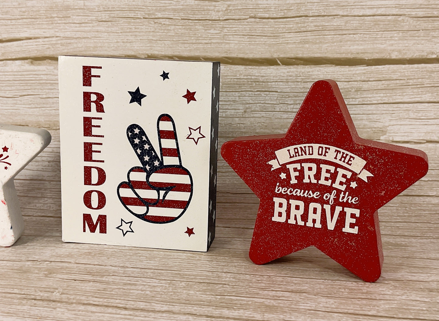 HL Patriotic Decor - Chunky Wood Reversible Stars & Sign 3pc Set