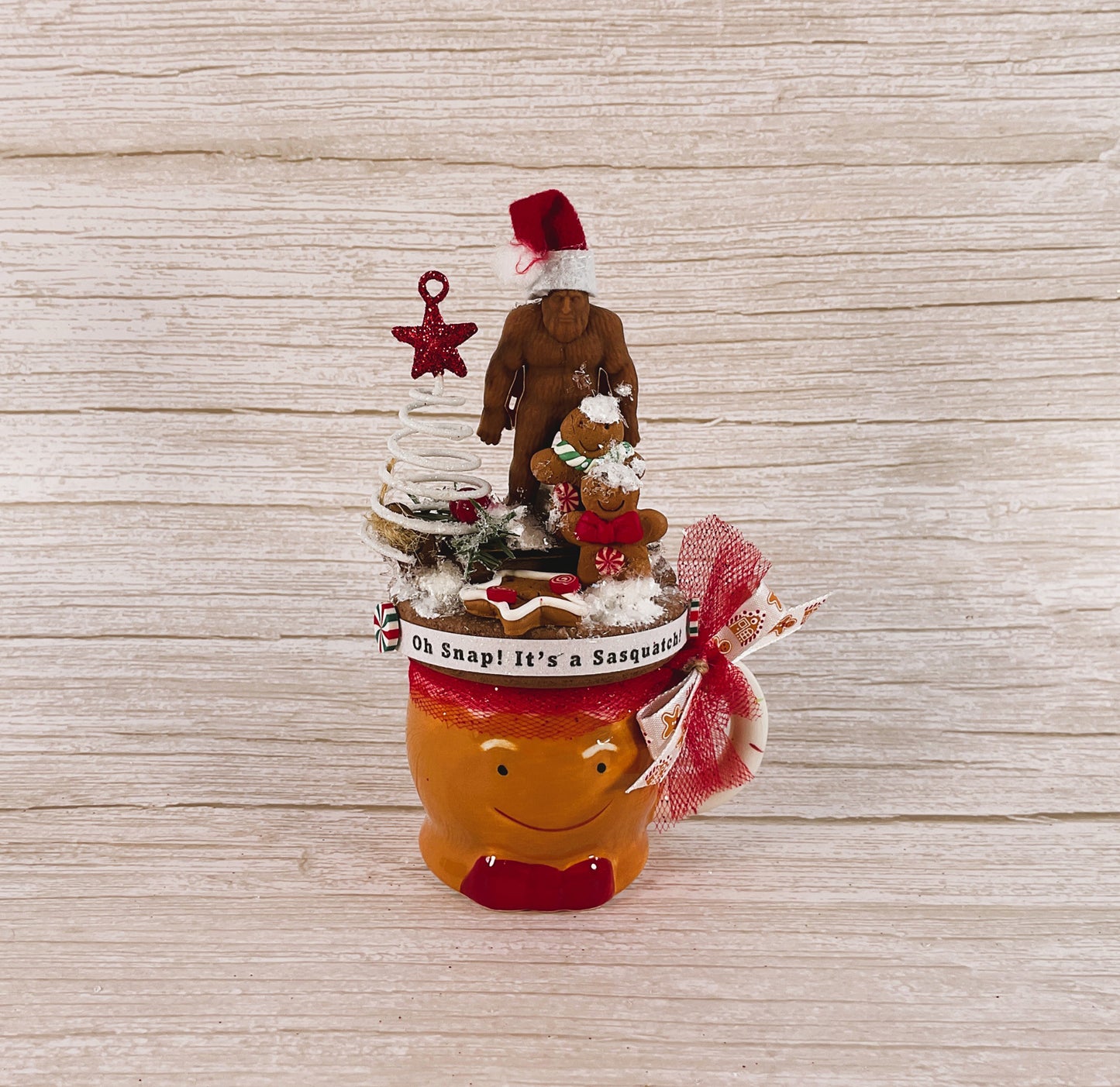 AGSD Christmas Decor - Gingerbread Big Foot Sasquatch Mini Mug Display