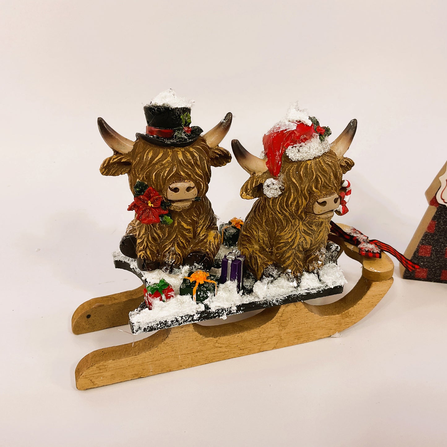 AGSD Christmas Decor - Highland Cow Figurine Sled Tree Decor 2pc Set