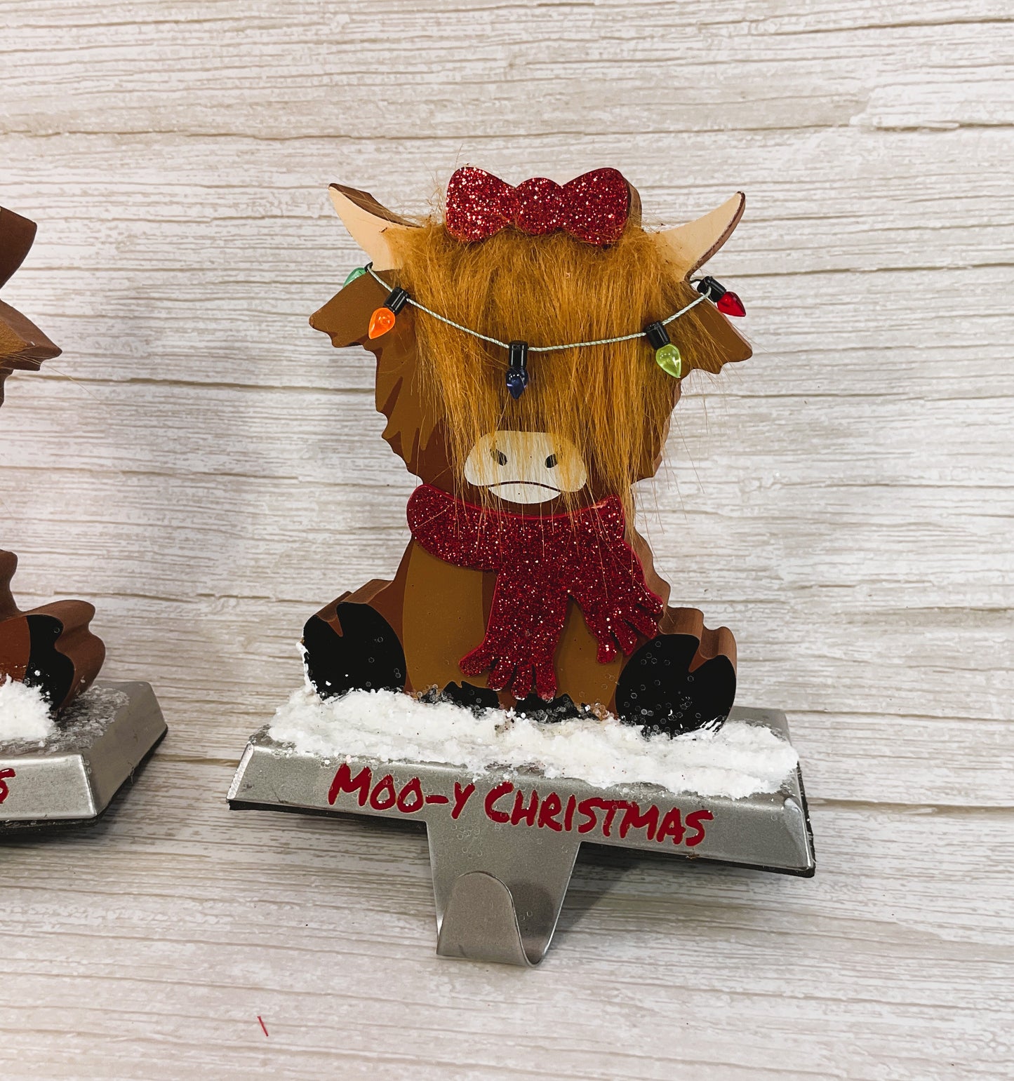 AGSD Christmas Decor – Wood Highland Cow Stocking Holder 2pc Set