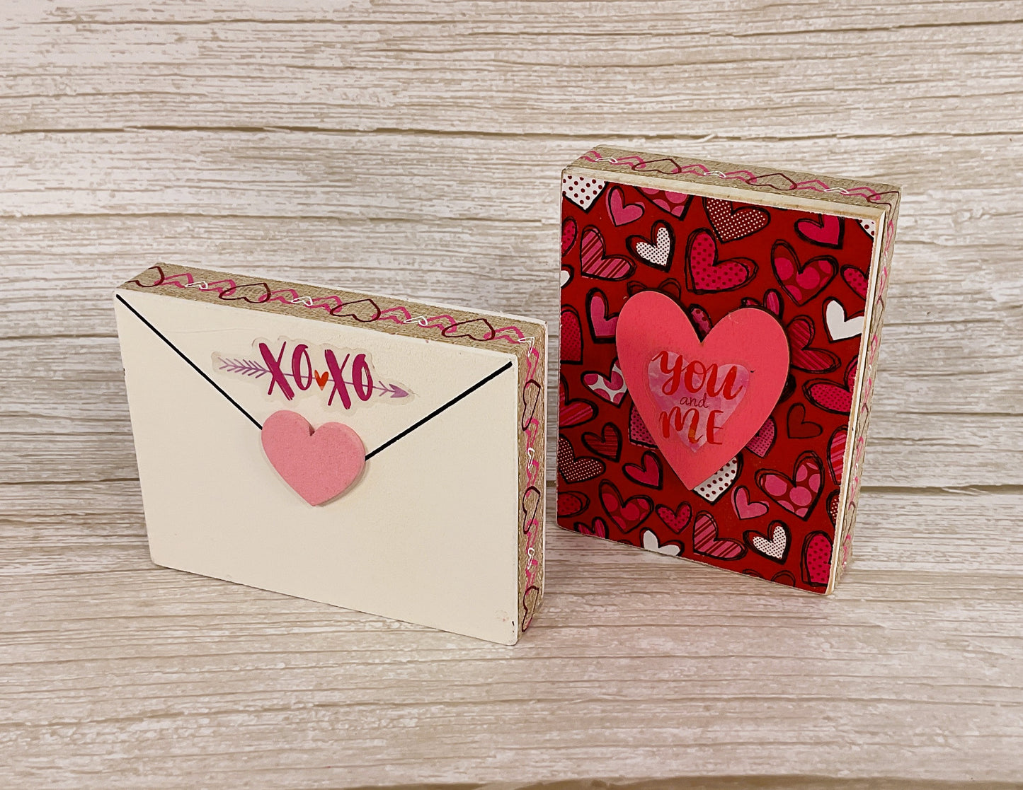 AGSD Valentines Decor - Highland Cow Cupid Mini Block Signs Tier Tray 2pc