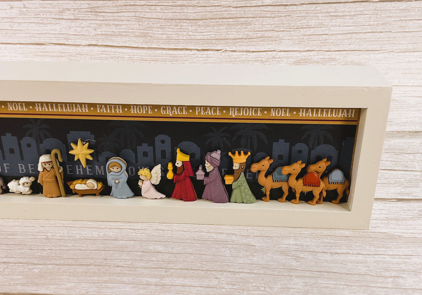 AGSD Christmas Decor - Nativity Scene Flat Back Button Inset Sign