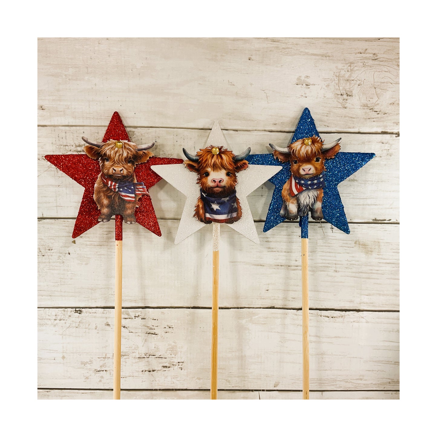 AGD Patriotic Decor - Highland Cow Red White Blue Glitter Star Pick Stakes 3pc