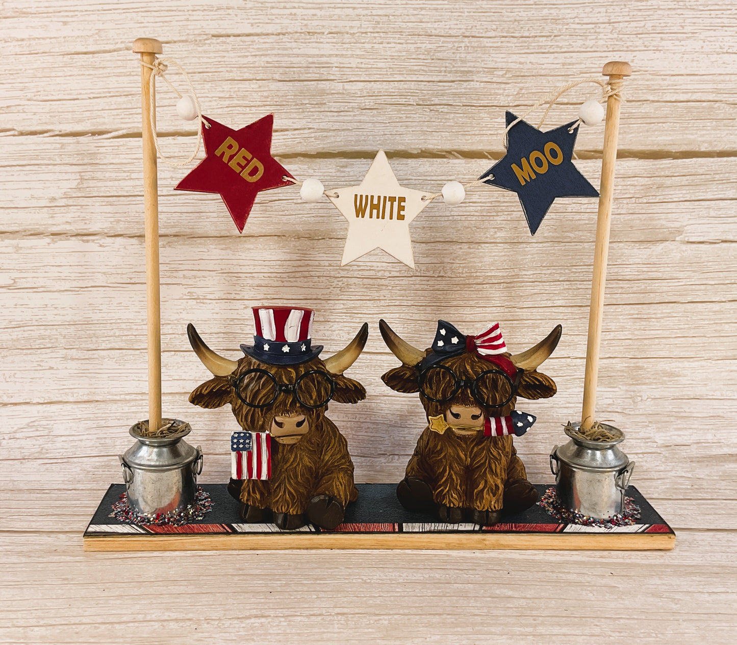 AGSD Patriotic Decor - Red White Moo July 4th Cow Banner Stand