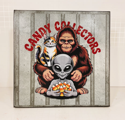 AGD Halloween Decor - Bigfoot Alien Candy Corn Tabletop Easel Sign