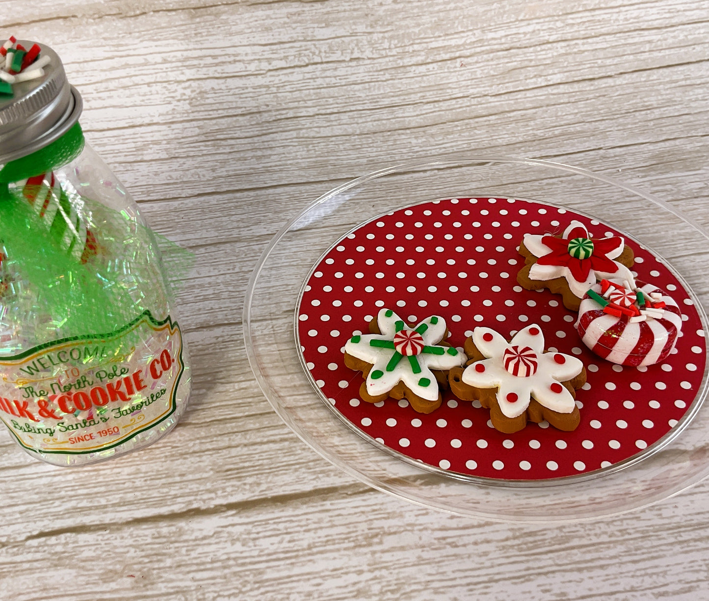 AGD Christmas Decor - Milk Bottle and Cookies Bundle Display 2pc Set