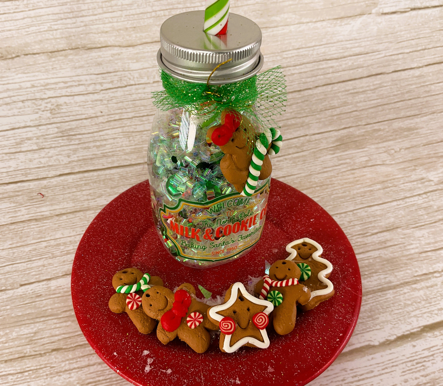 AGD Christmas Decor - Milk Bottle and Cookies Bundle Display 2pc Set