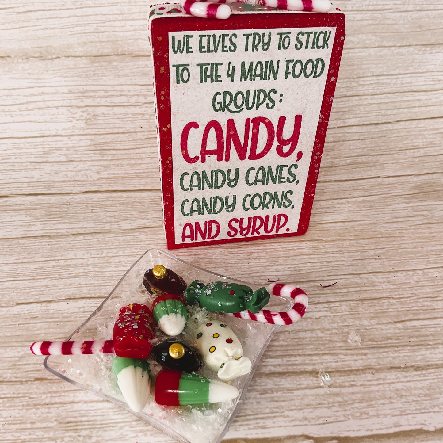 AGD Christmas Decor - Miniature Plastic Elf Candy Tray and Sign 2pc Set