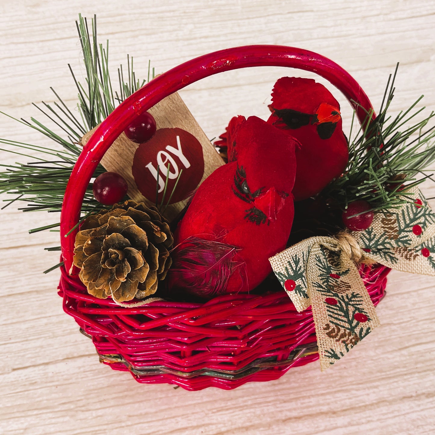 AGD Christmas Decor - Red Cardinal Small Floral Winter Woven Basket