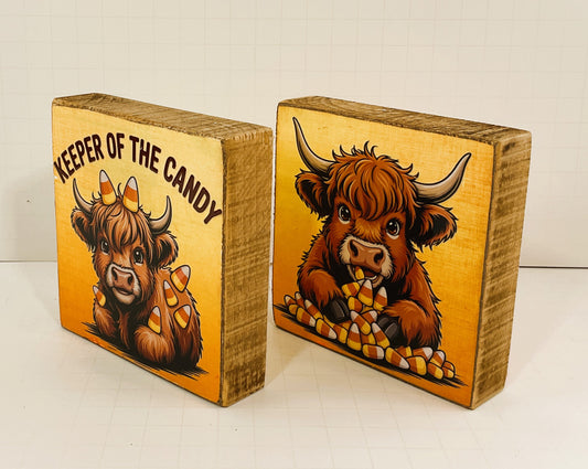AGD Halloween Decor - Highland Cow Calico Cat Candy Corn Box Sign 2pc