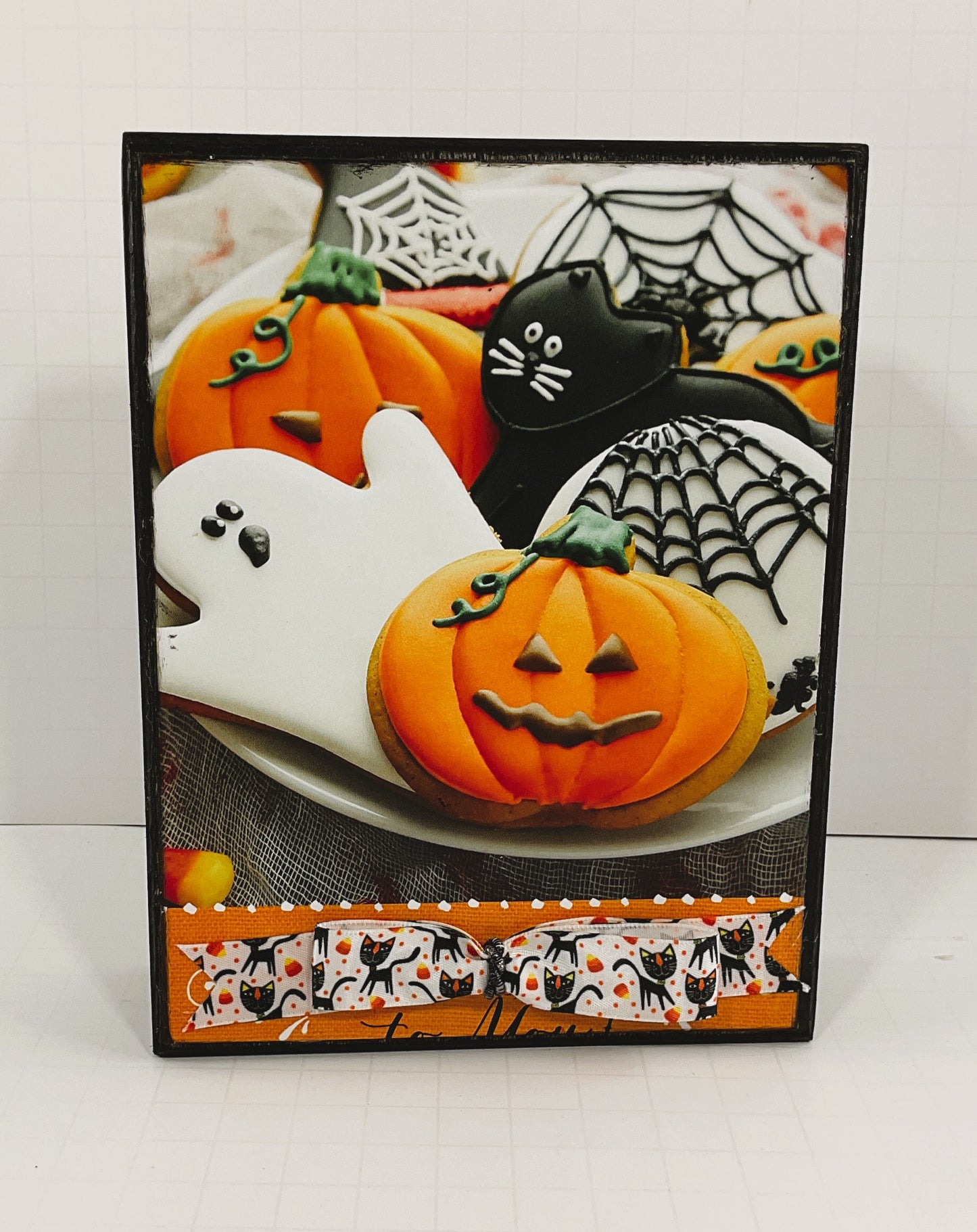 AGD Halloween Decor - Pumpkin Ghost Cat Cookie Box Sign