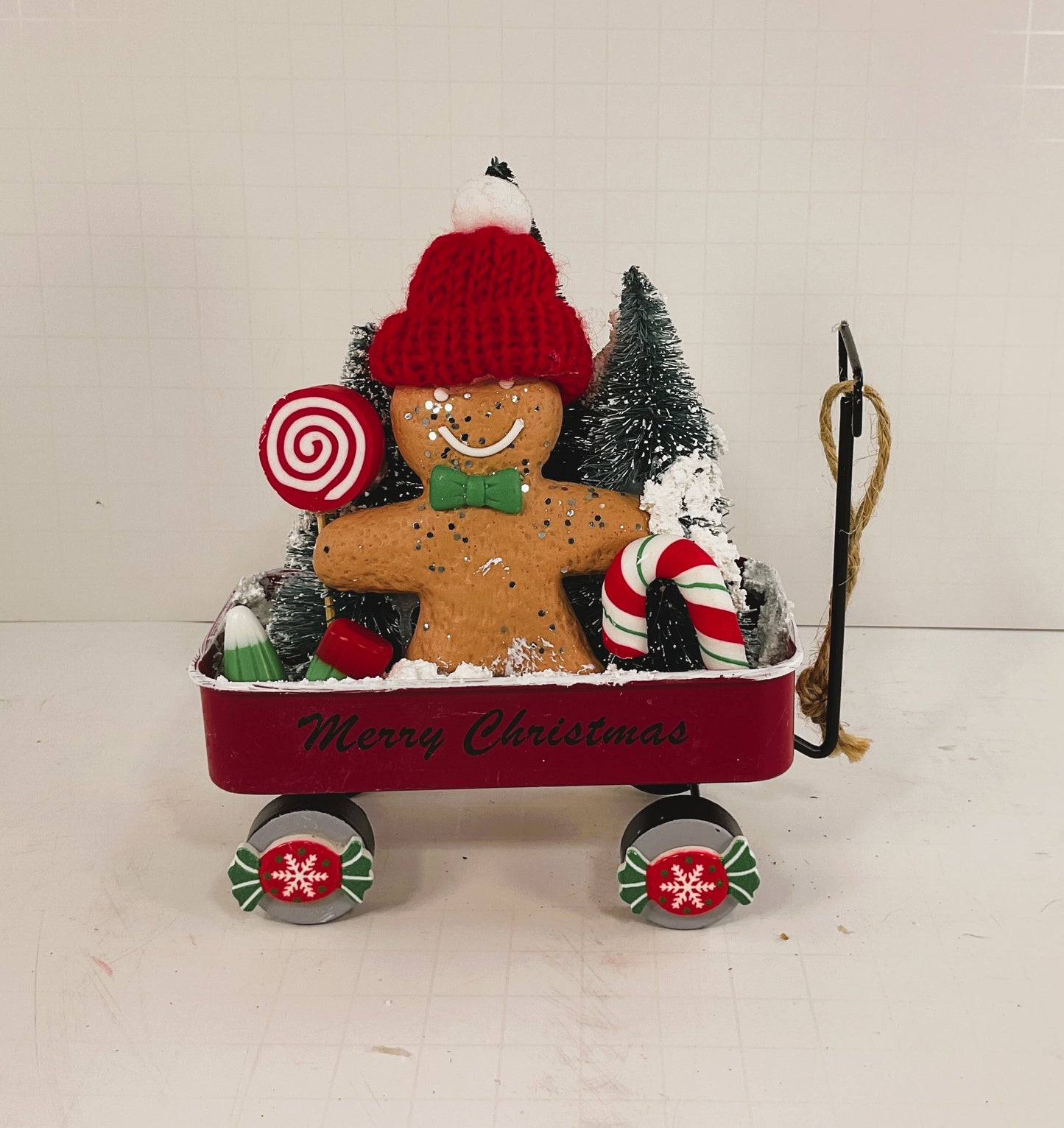 AGD Christmas Decor - Gingerbread Theme Red Wagon Small Display