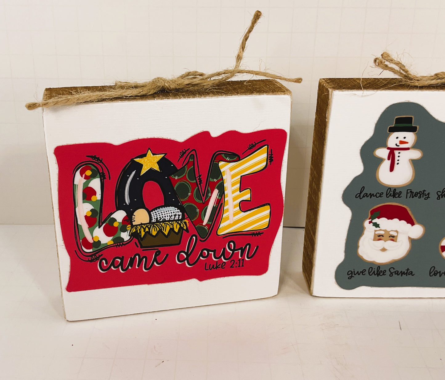 AGD Christmas Decor - Whimsical Nativity Theme Block Signs 3pc
