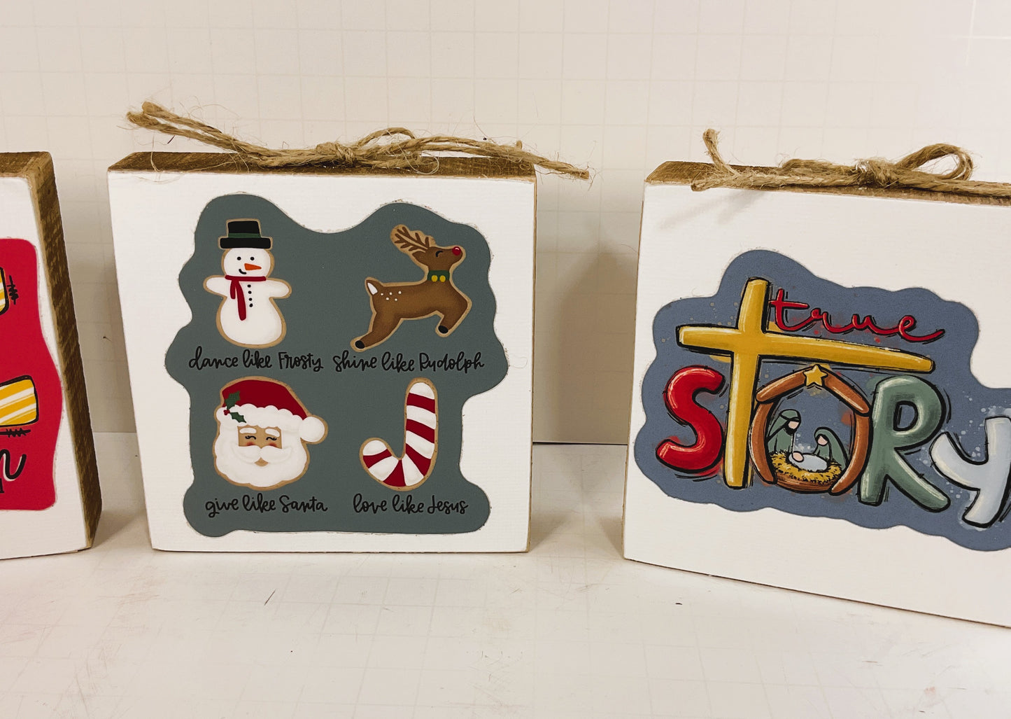 AGD Christmas Decor - Whimsical Nativity Theme Block Signs 3pc