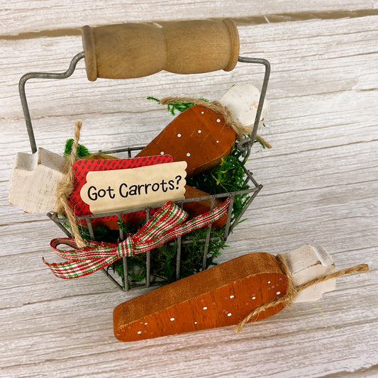 AGD Christmas Decor - Prim Got Carrots Reindeer Wire Basket