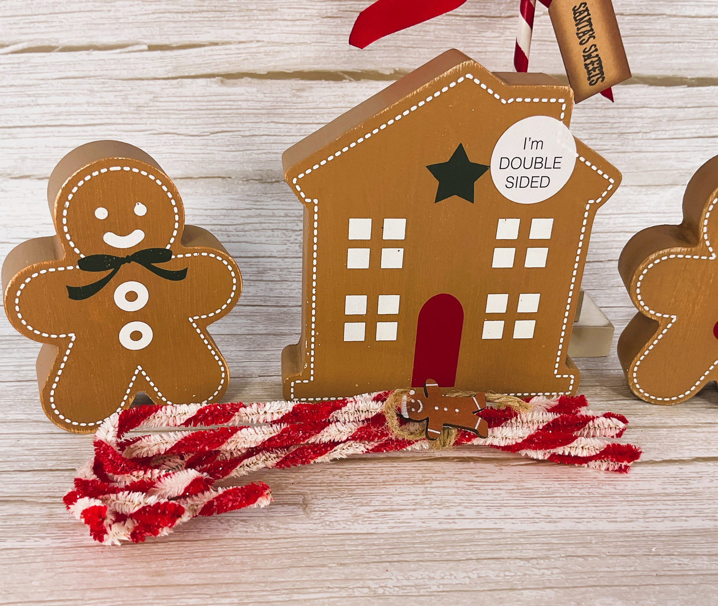 AGD Christmas Decor - Gingerbread Boy Girl House Candy Cane Stand Set