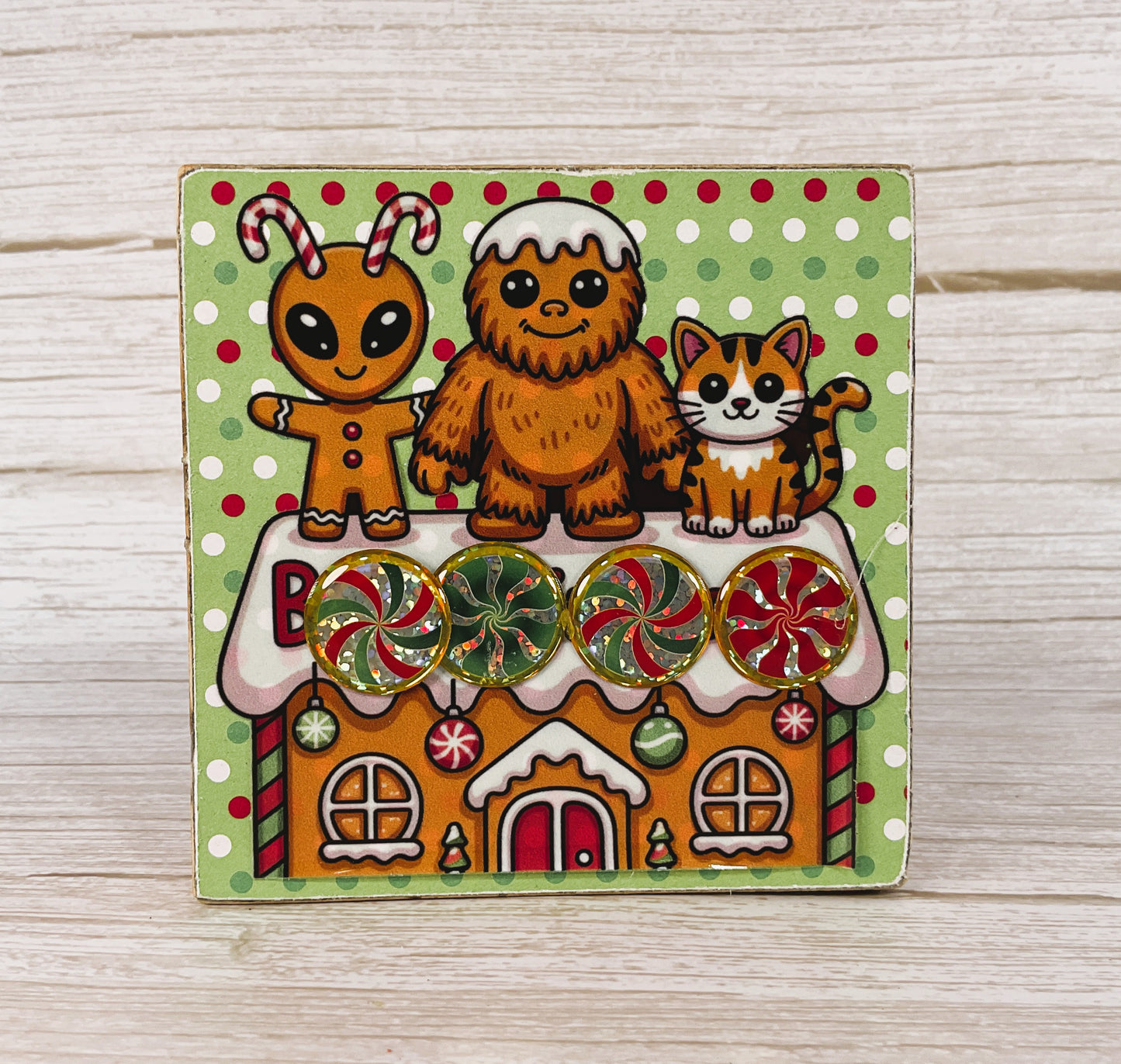 AGD Christmas Decor - Gingerbread Bigfoot Alien Small Block Sign