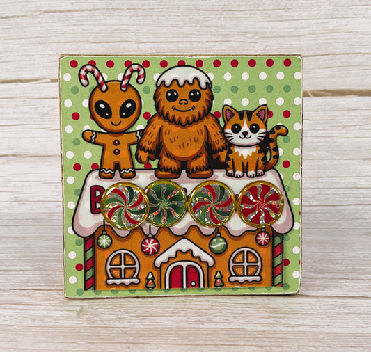 AGD Christmas Decor - Gingerbread Bigfoot Alien Small Block Sign