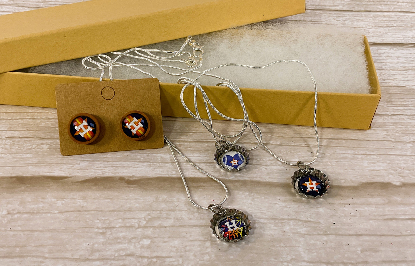 AGSD Novelty Jewelry -Mini Bottlecap Baseball Necklaces and Pierced Earring Set