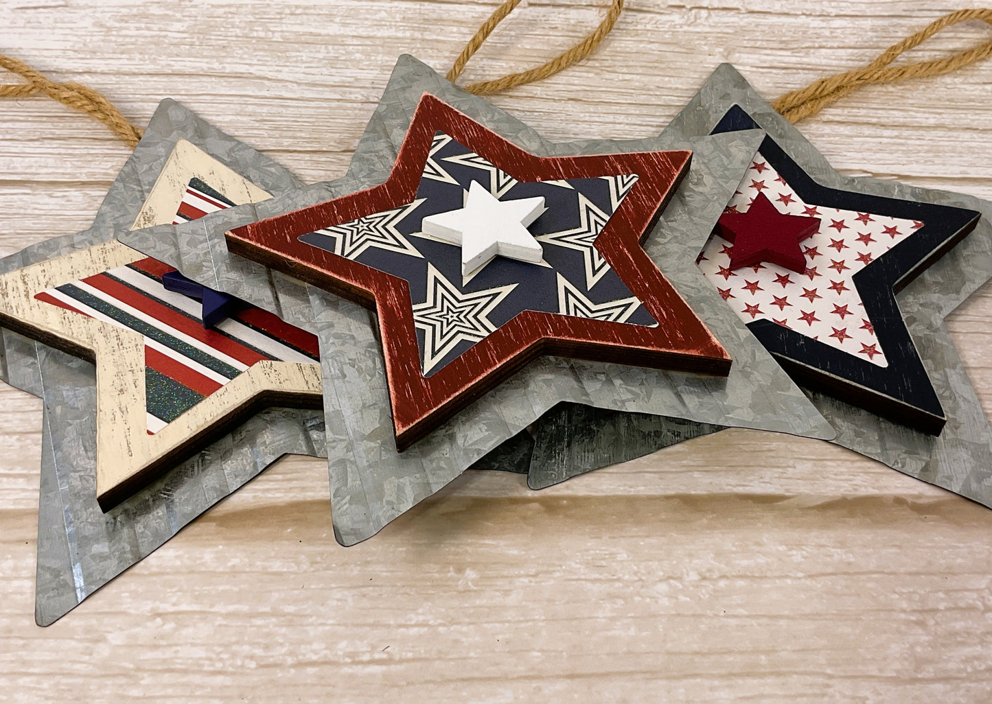 AGSD Patriotic Decor – July 4th Prim Galvanized 3-D Star Ornaments 3pc Set