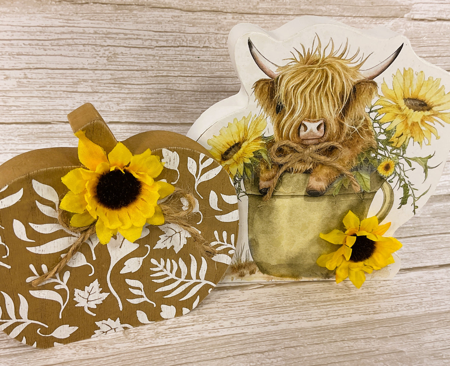 AGSD Fall Decor - Highland Cow Sunflower Pumpkin Chuck Wood Sitters