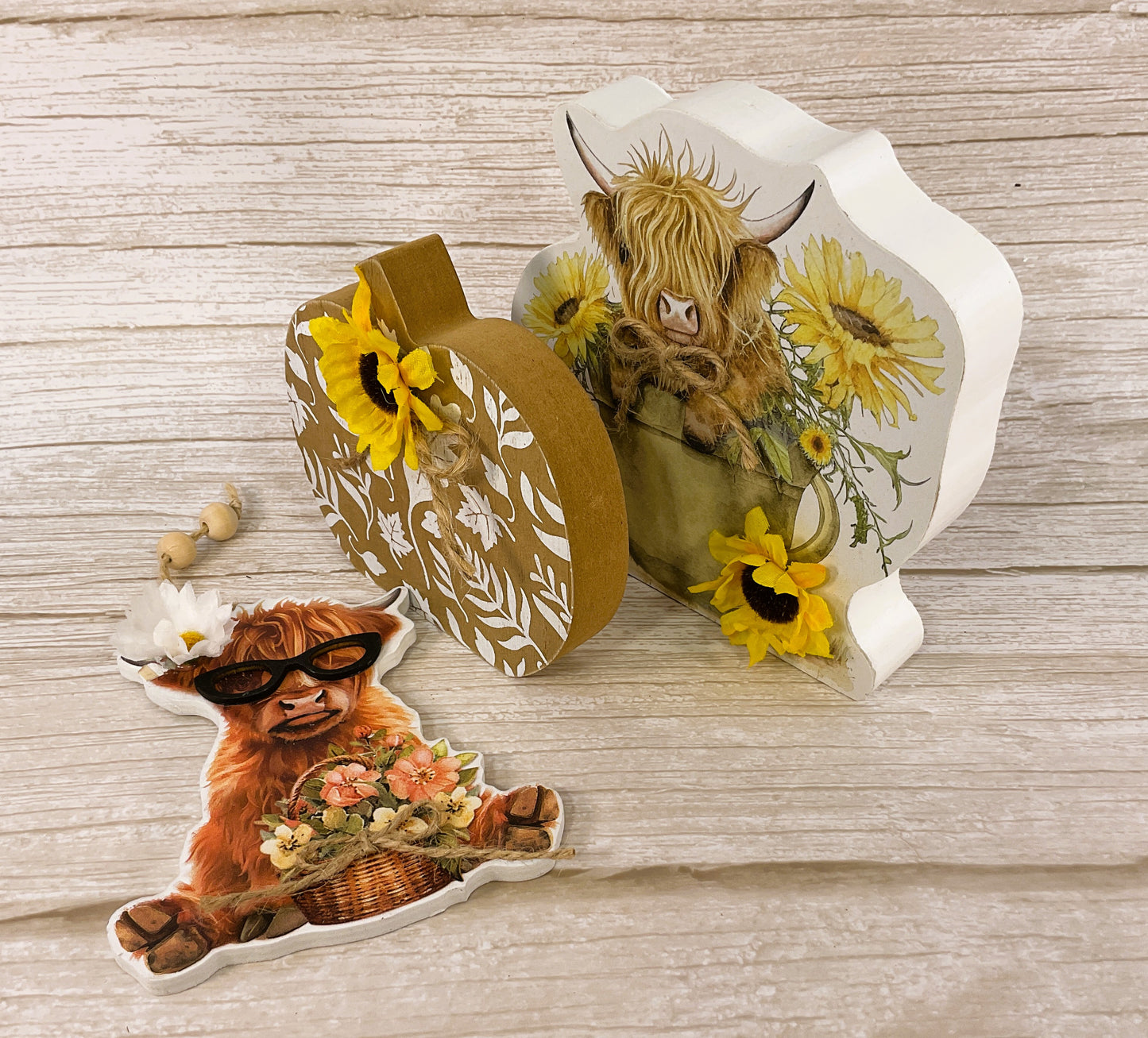 AGSD Fall Decor - Highland Cow Sunflower Pumpkin Chuck Wood Sitters